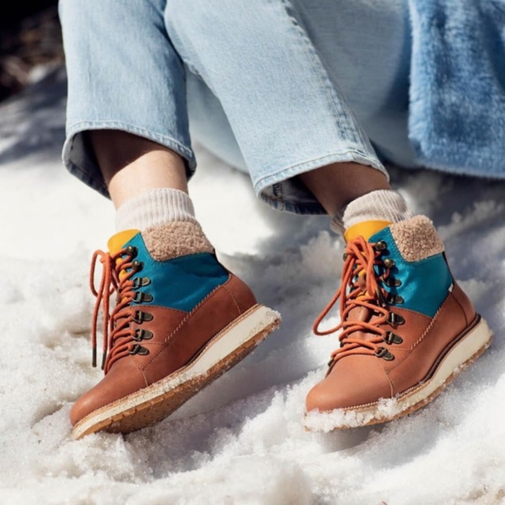 Toms Mesa boots